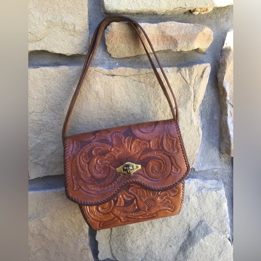 Western hand tooled whipstitched leather ladies vintage handbag
